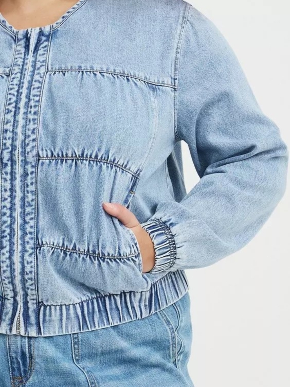 Torrid Ruched Denim Jacket - Picture 6 of 8